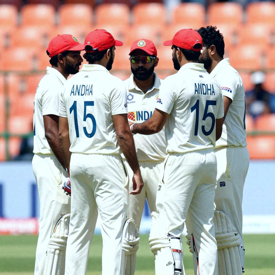 ট্রান্সফার উইন্ডোতে এজেন্ট, ক্লজ আর ক্যাশ ফ্লো: যে ৩টি সিদ্ধান্ত ম্যাচের ফল বদলে দেয়