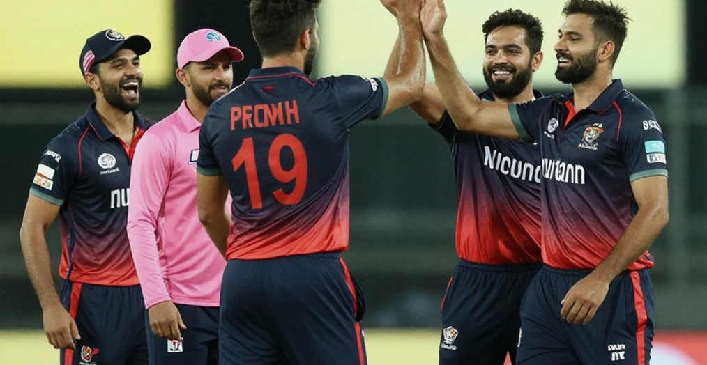 ওয়াটলিংয়ের নিয়োগ: নিউজিল্যান্ডের টেস্ট ব্যাটিংয়ের আসল পরীক্ষা ভারত নয়, অস্ট্রেলিয়া
