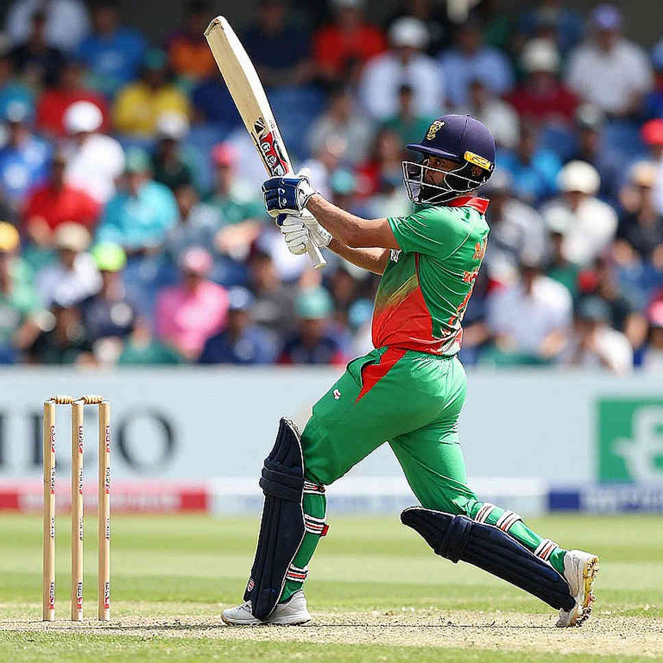 হায়দরাবাদের সেই রাত: হোপের শতক, পলের পাঁচ উইকেট আর ঘোরানো একাদশের নীরব স্বীকারোক্তি